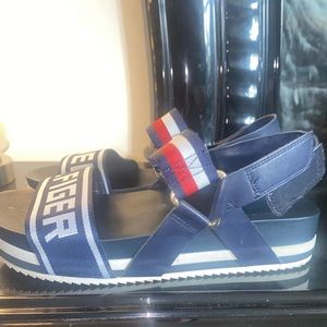 Tommy Hilfiger Women’s Bekett Sandal